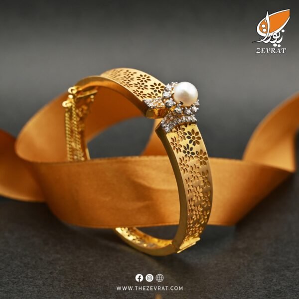 Gold Bracelet Design BR002