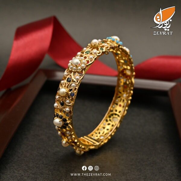 Gold Bracelet Design BR003